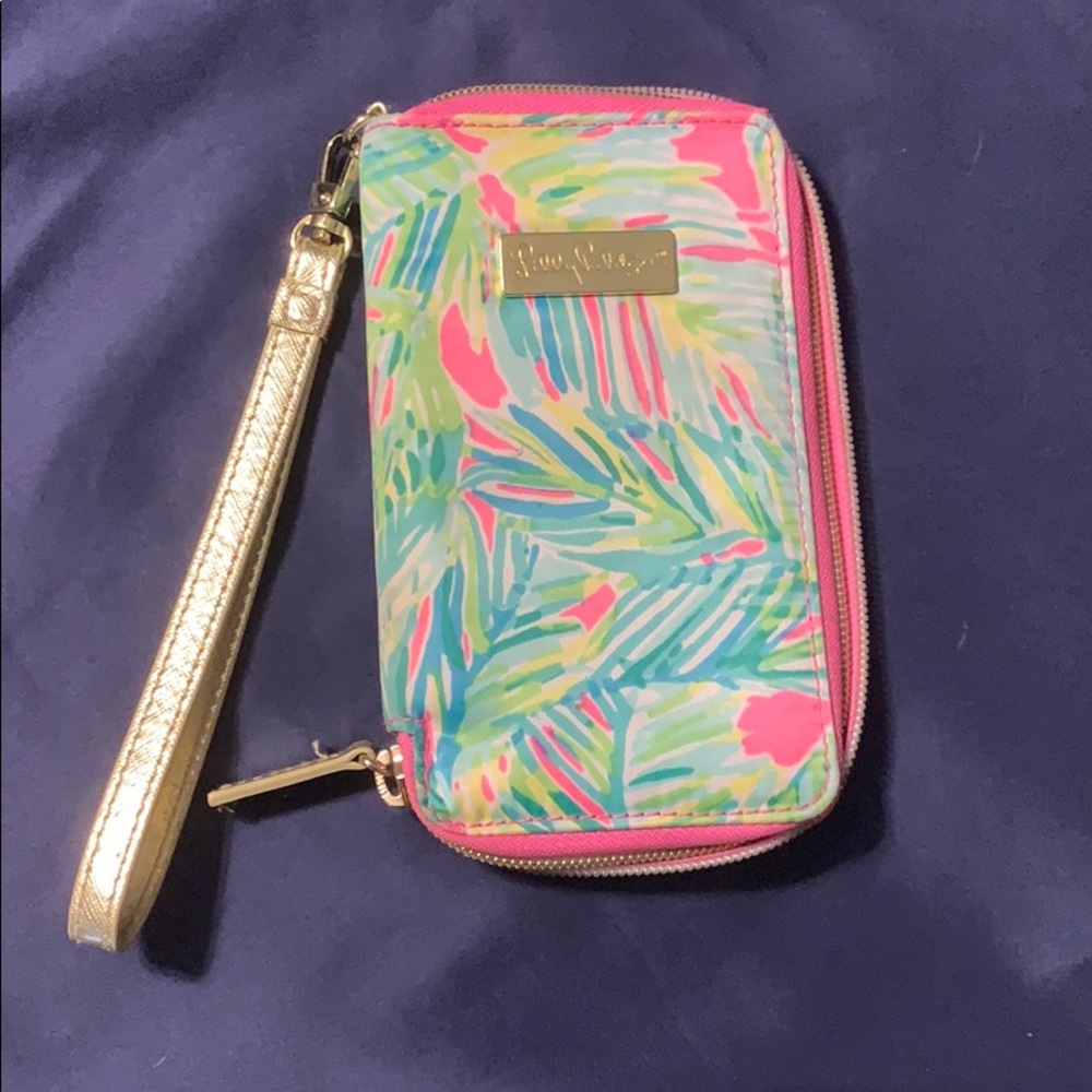 Lily Pulitzer wrist wallet